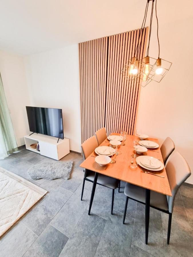 باد ايبلنغ Orangehome: Waldlichtung - Zentral Zwischen Therme Und Stadtmitte المظهر الخارجي الصورة