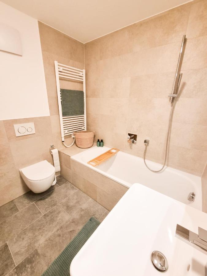 باد ايبلنغ Orangehome: Waldlichtung - Zentral Zwischen Therme Und Stadtmitte المظهر الخارجي الصورة